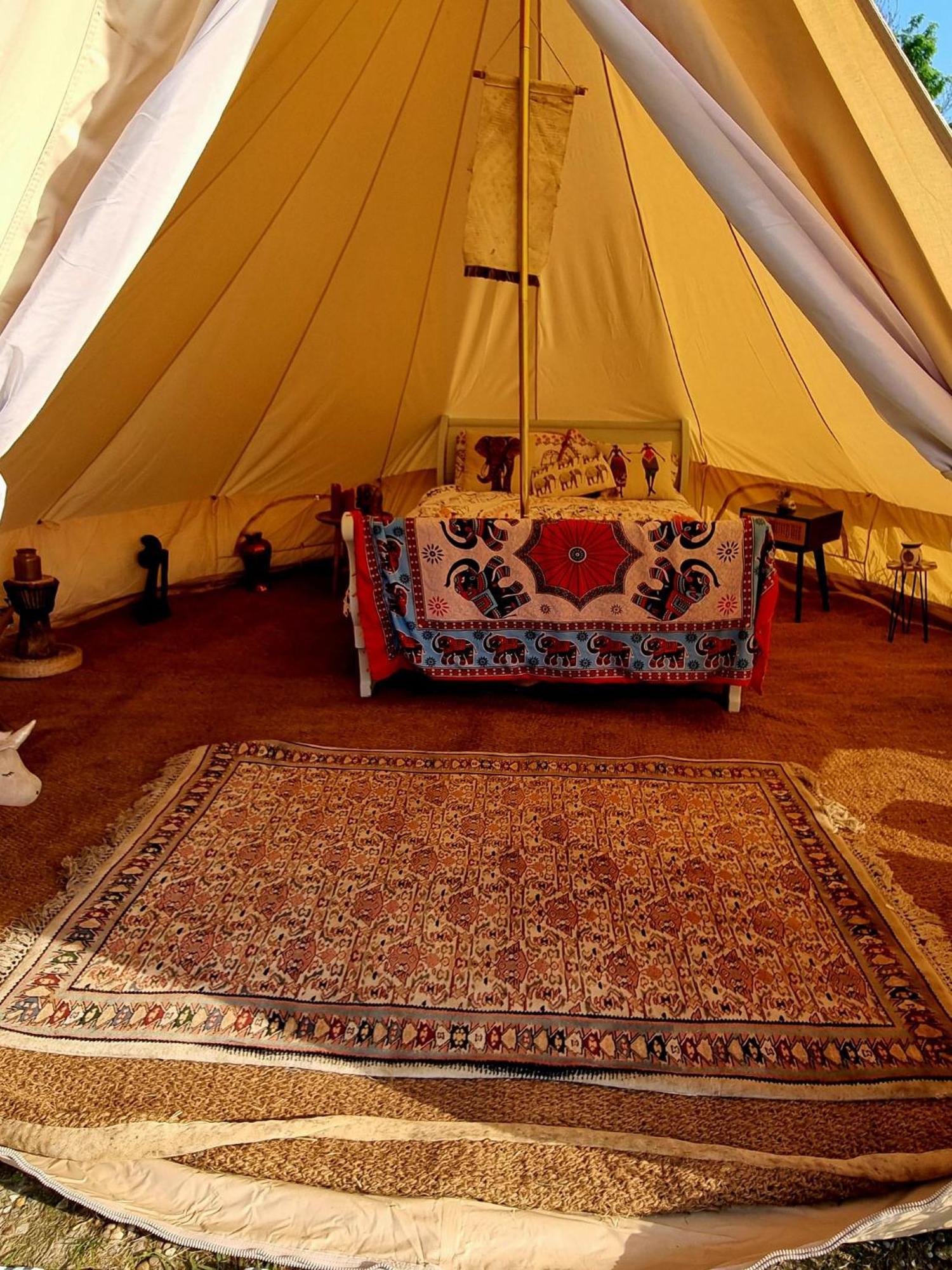 Secret Garden Glamping African Themed Tent Newark-on-Trent  Exterior photo