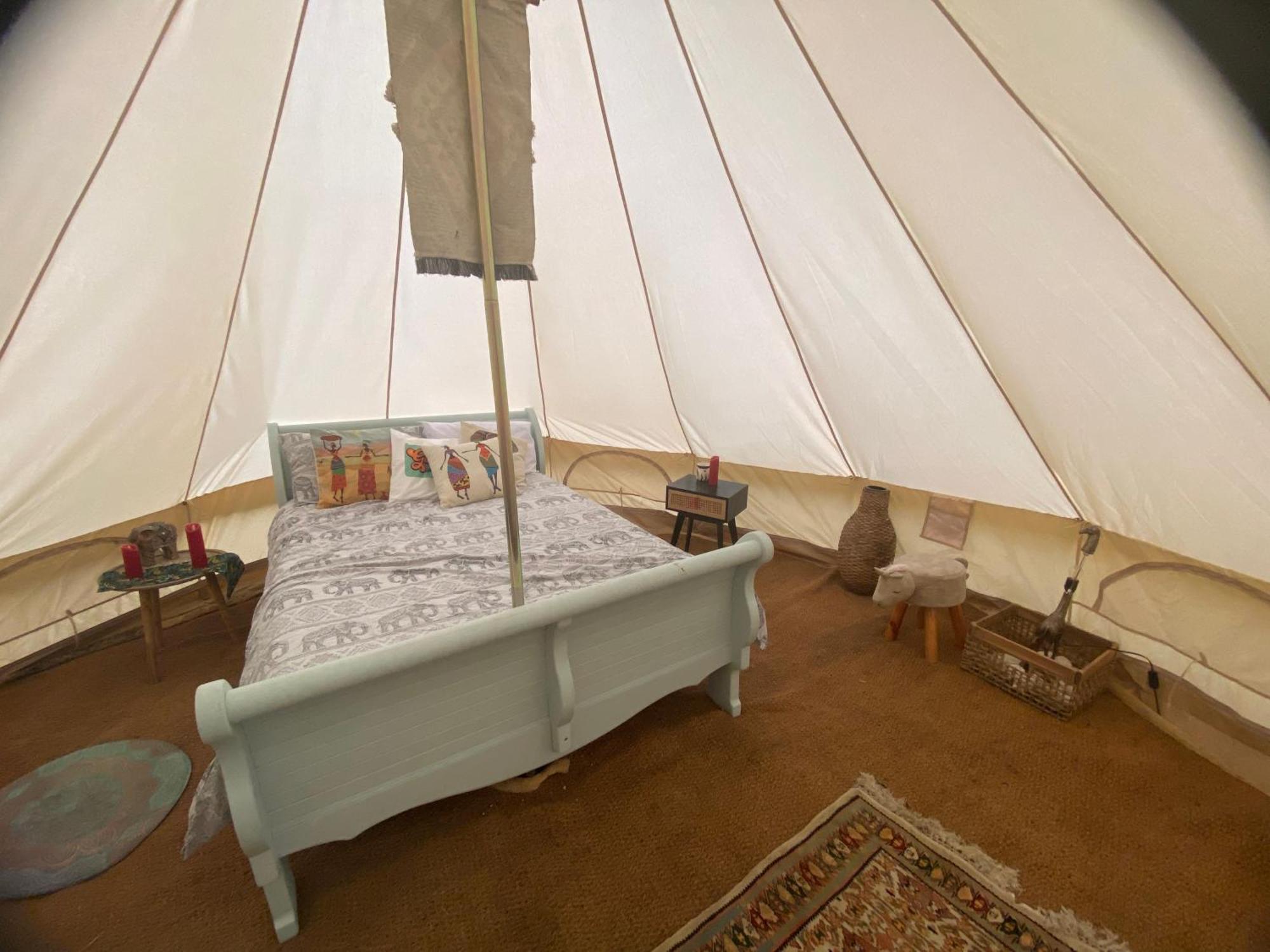 Secret Garden Glamping African Themed Tent Newark-on-Trent  Exterior photo